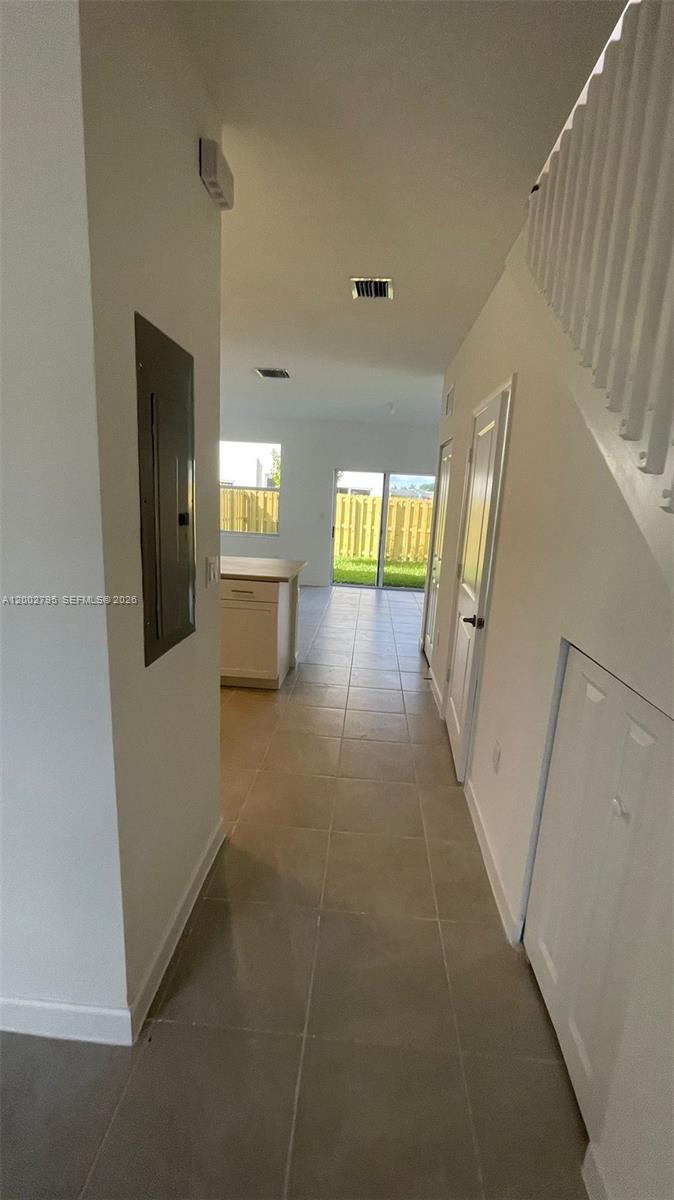 KEYS GATE RESIDENTIAL - Residential Lease