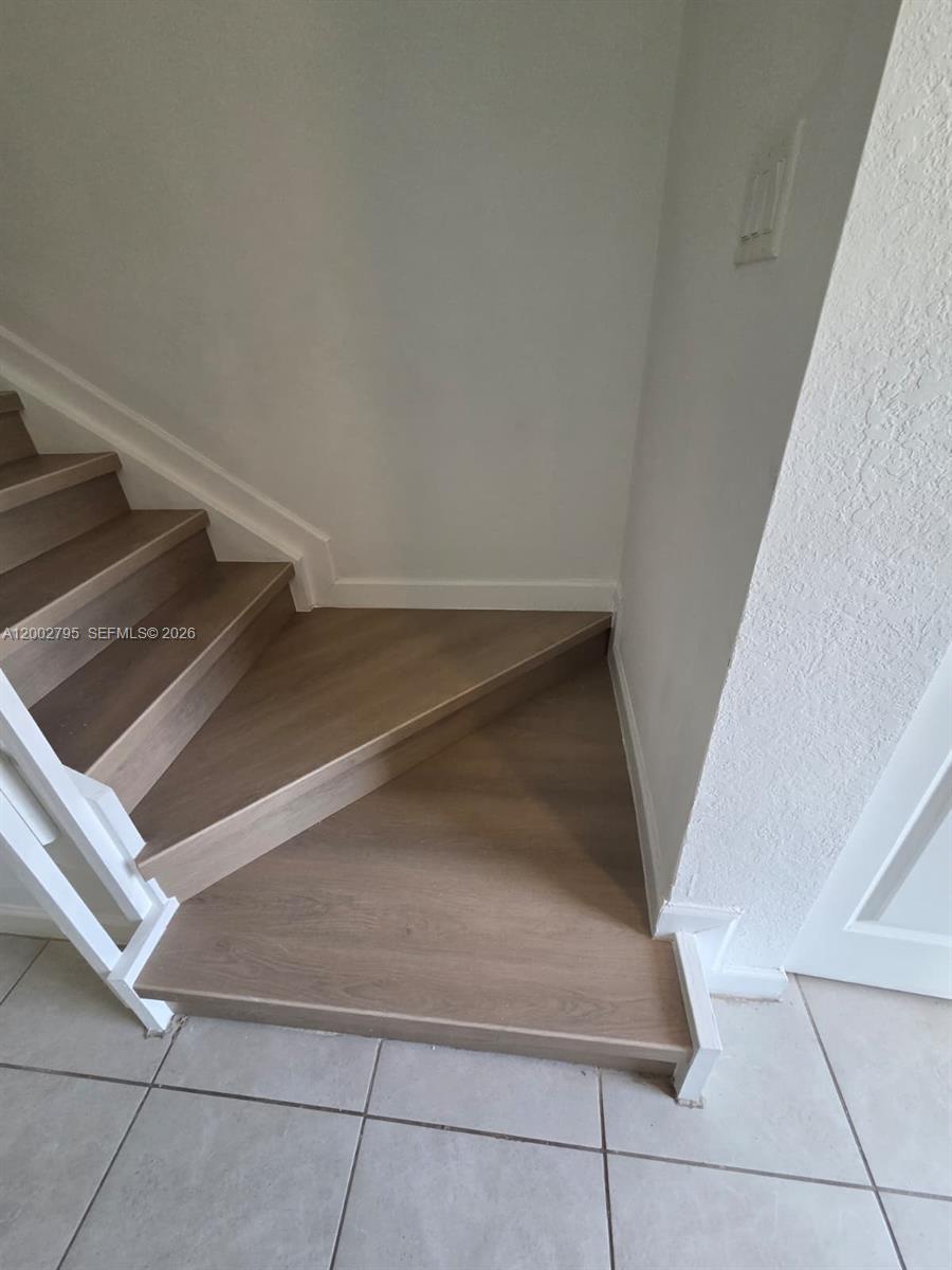 KEYS GATE RESIDENTIAL - Residential Lease