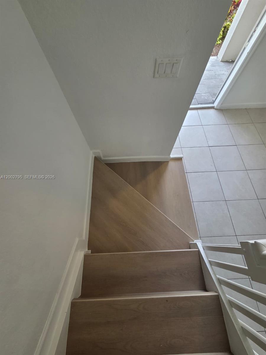 KEYS GATE RESIDENTIAL - Residential Lease