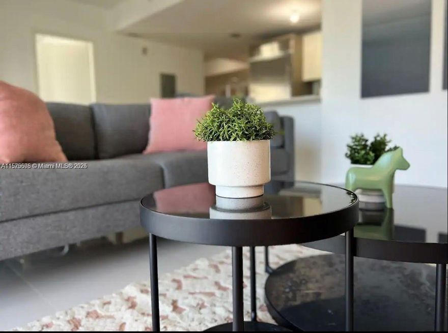 AMAZING 1 BED + DEN AND 1.5 BATH FULLY FURNISHED HOME IN STUNNING BRICKELL HOUSE. This bright & airy unit features pristine porcelain floors, an expansive terrace, spectacular floor to ceiling windows & gorgeous skyline views. With 11 foot ceilings, top of the line modern finishes, appliances and window treatments. Brickell House is ne of the premier Brickell developments offering resident unparalleled amenities. These include an 11th floor pool & lounge deck, a rooftop pool with mesmerizing ocean.