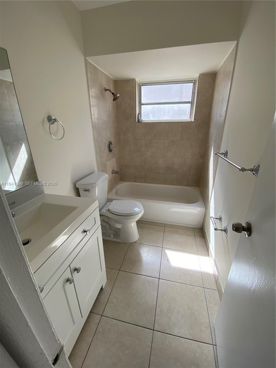 KIMBERLY VILLAGE SEC 1 RE - Residential Lease