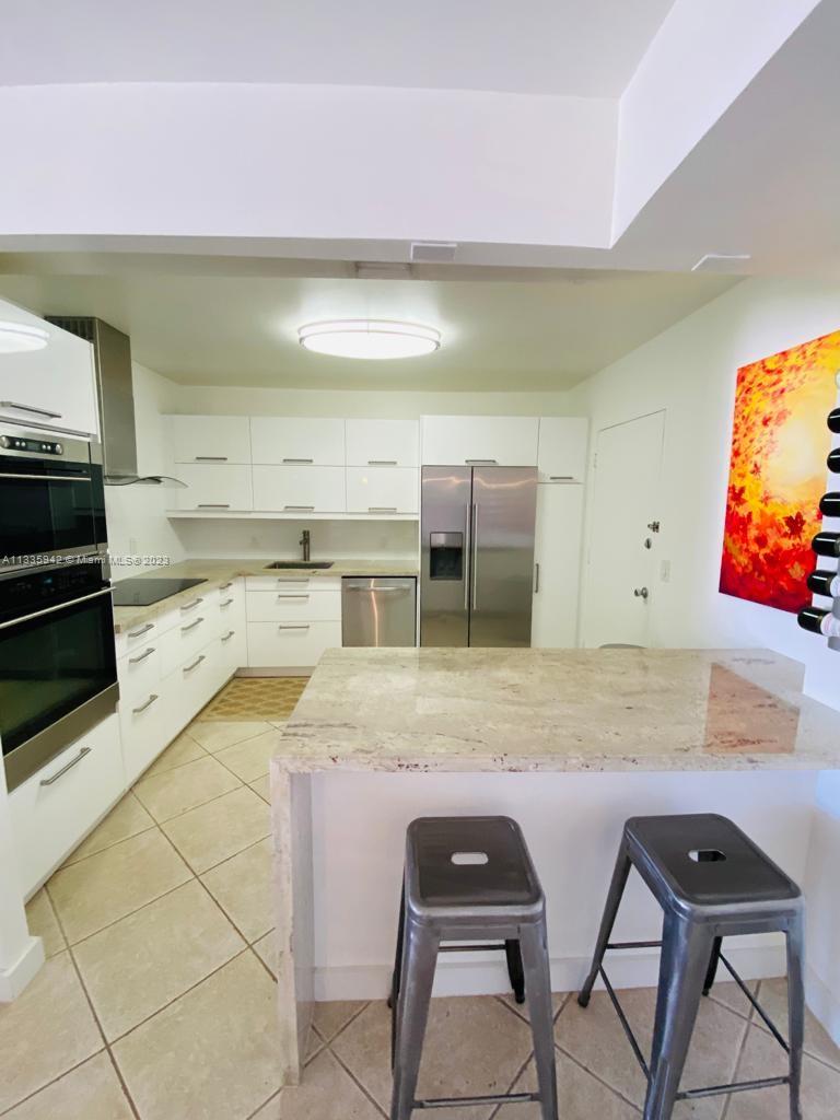 LONGWOOD TOWERS CONDO - Residential Lease