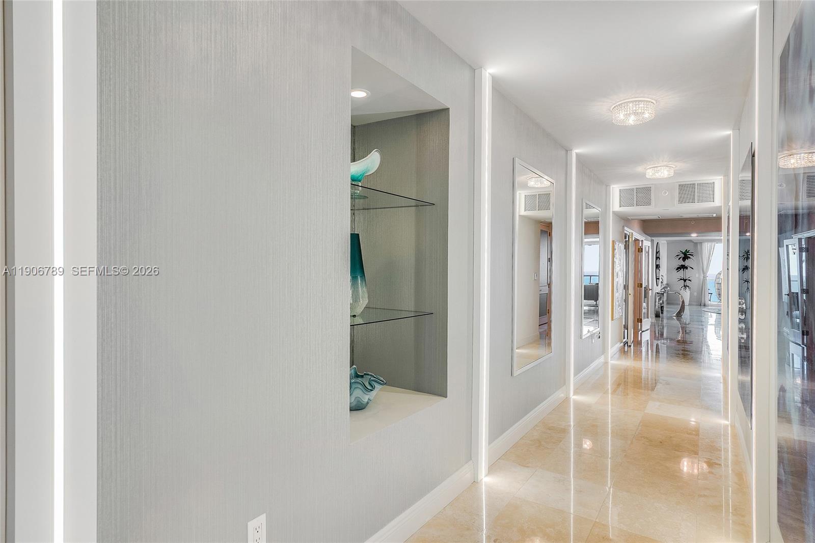 HAMPTONS SOUTH CONDO - Residential