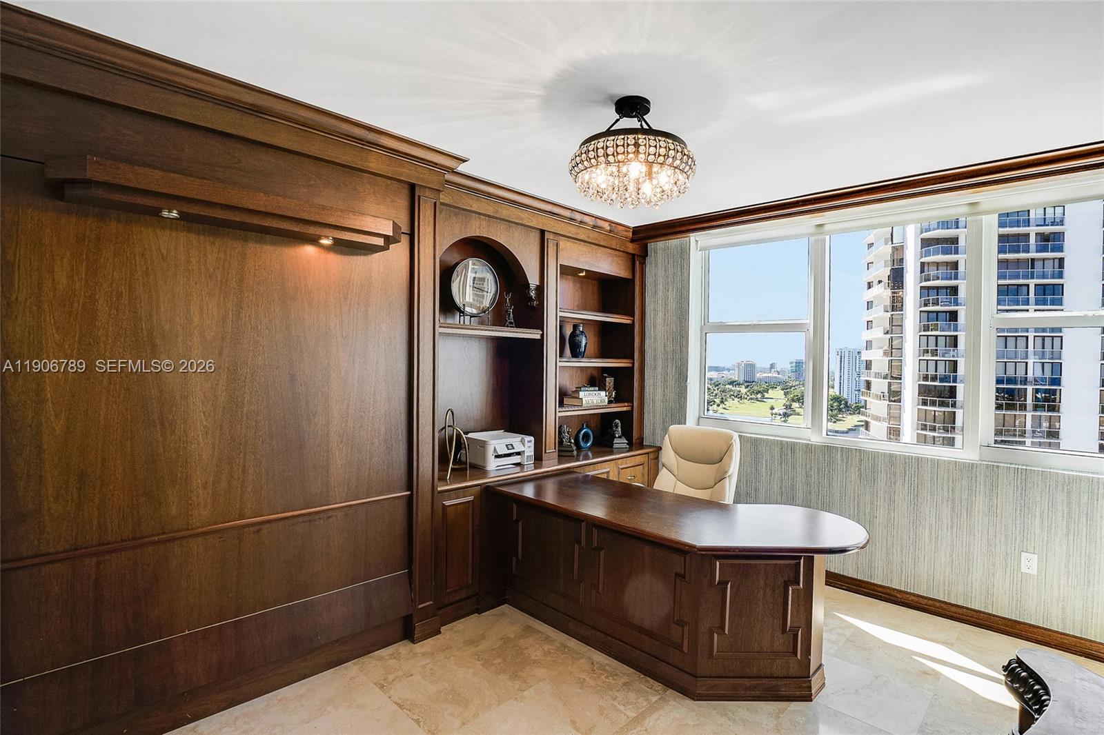 HAMPTONS SOUTH CONDO - Residential