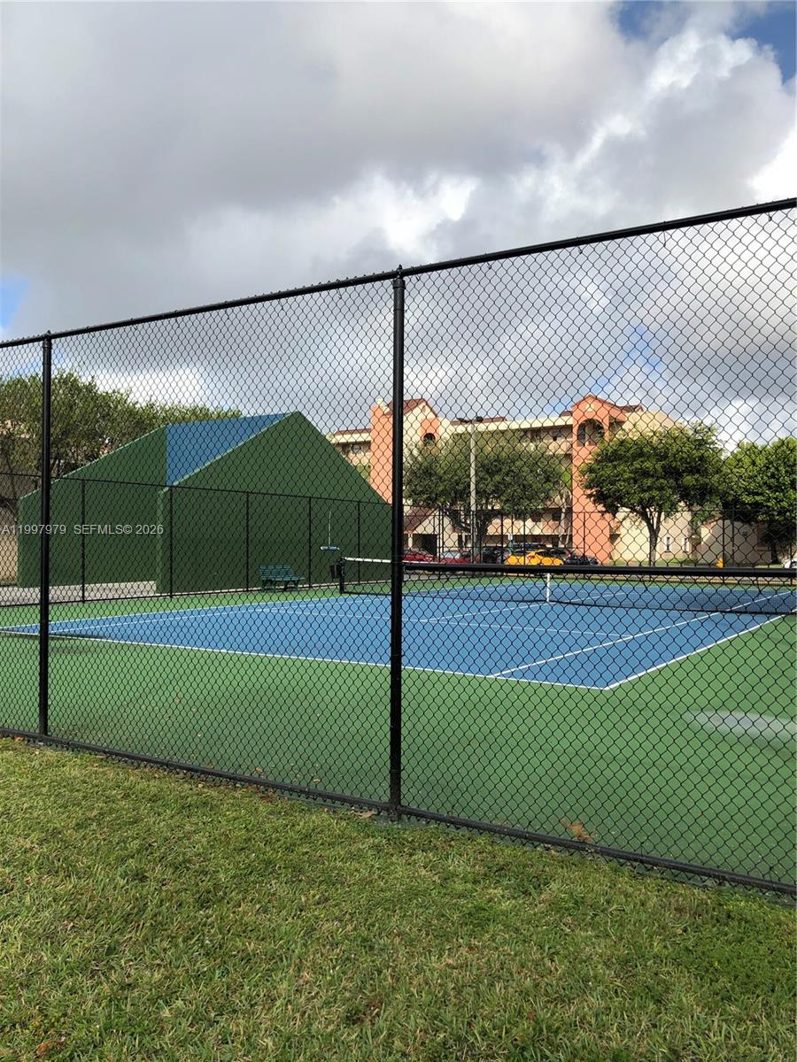 WEST FONTAINE CONDO - Residential Lease