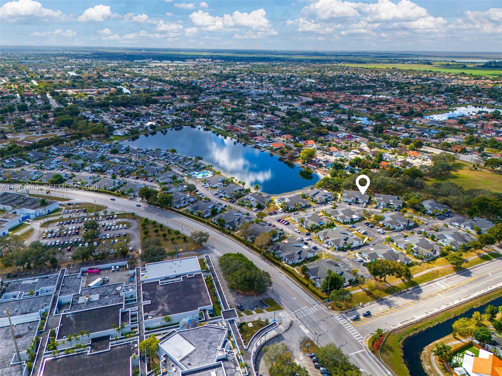 WESTWIND LAKES GARDEN - Residential