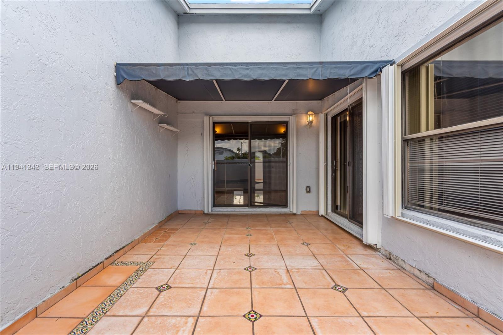 WESTWIND LAKES GARDEN - Residential