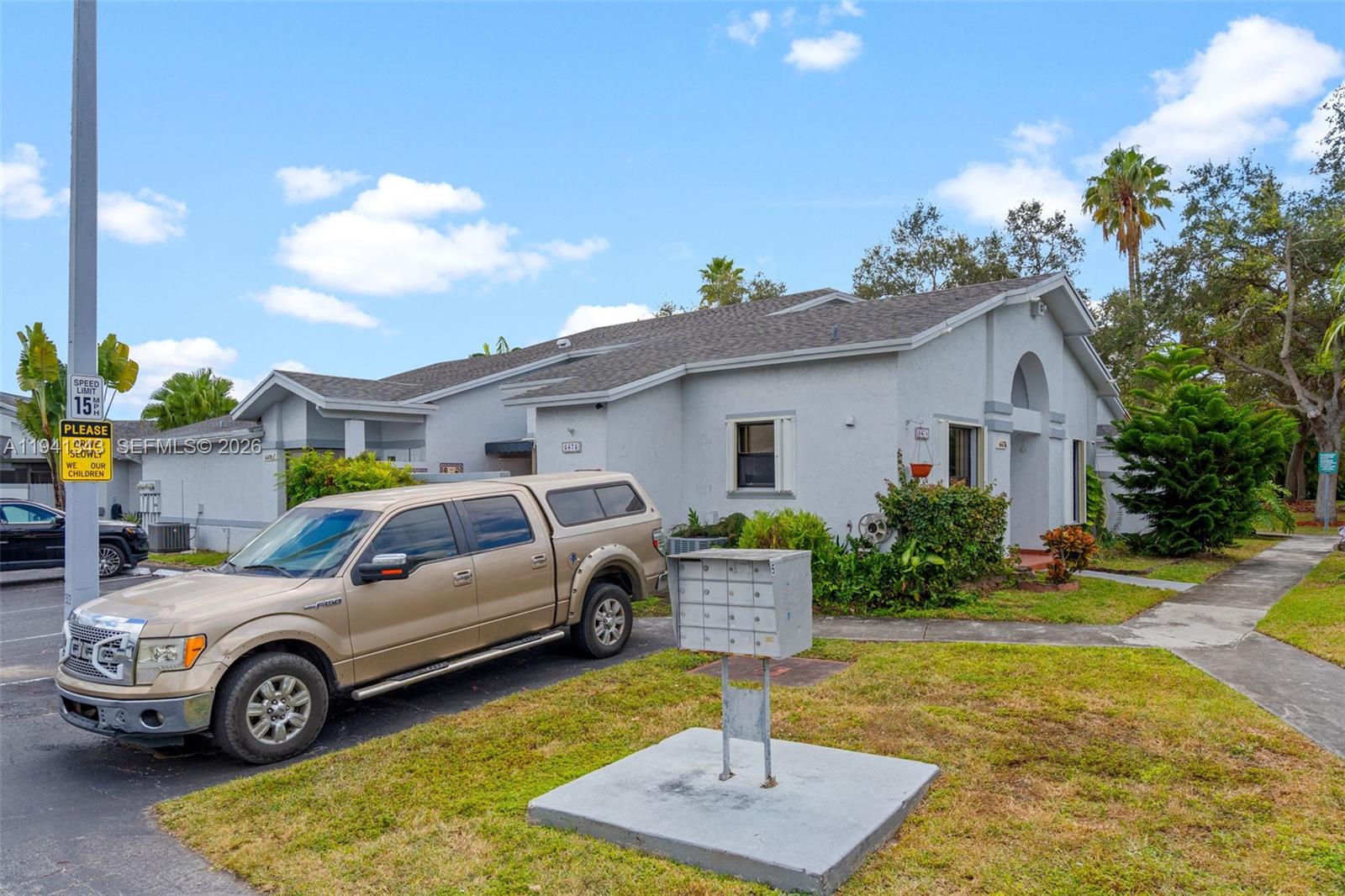 WESTWIND LAKES GARDEN - Residential