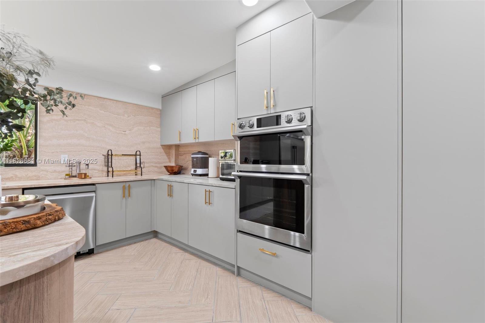 EASTGROVE EAST - Residential