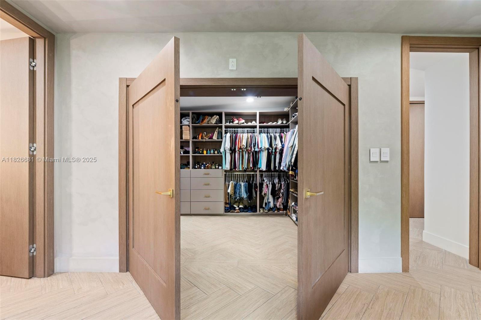 EASTGROVE EAST - Residential