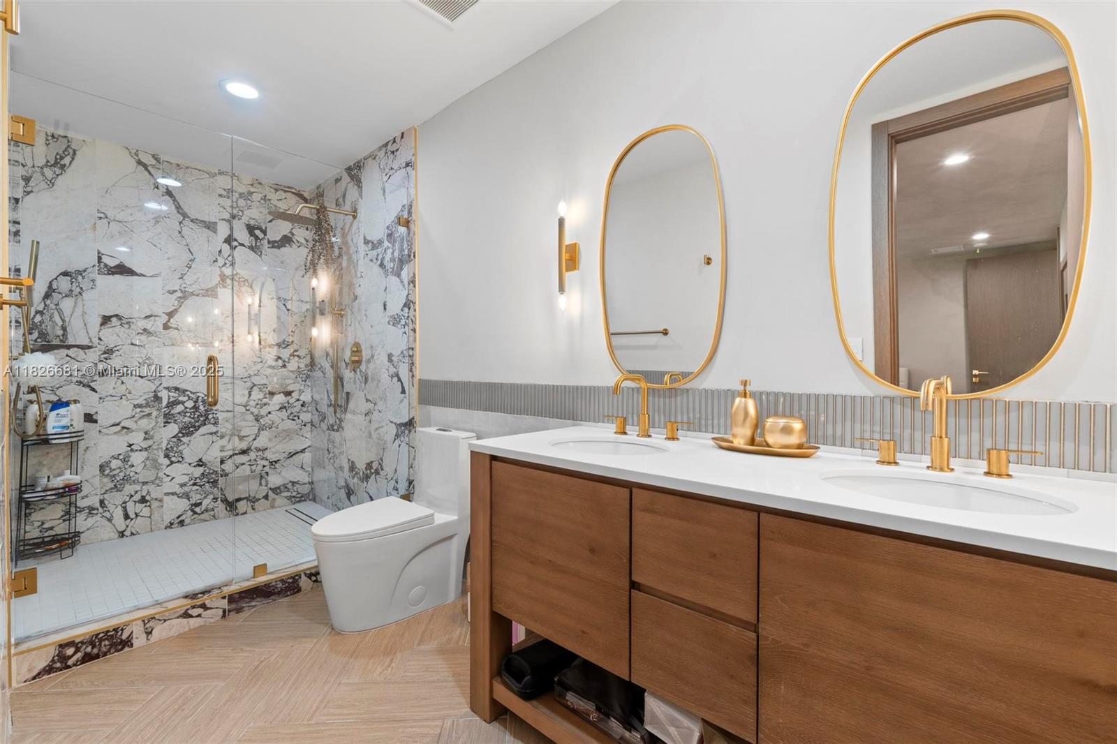 EASTGROVE EAST - Residential