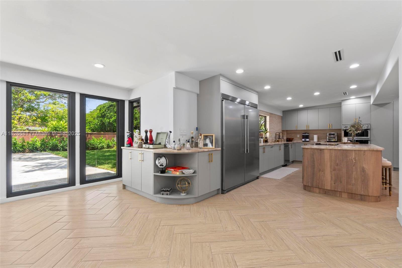 EASTGROVE EAST - Residential