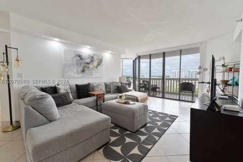 Photo of 1000 W Island Blvd #1010, Aventura, FL 33160 (MLS # A12078590)