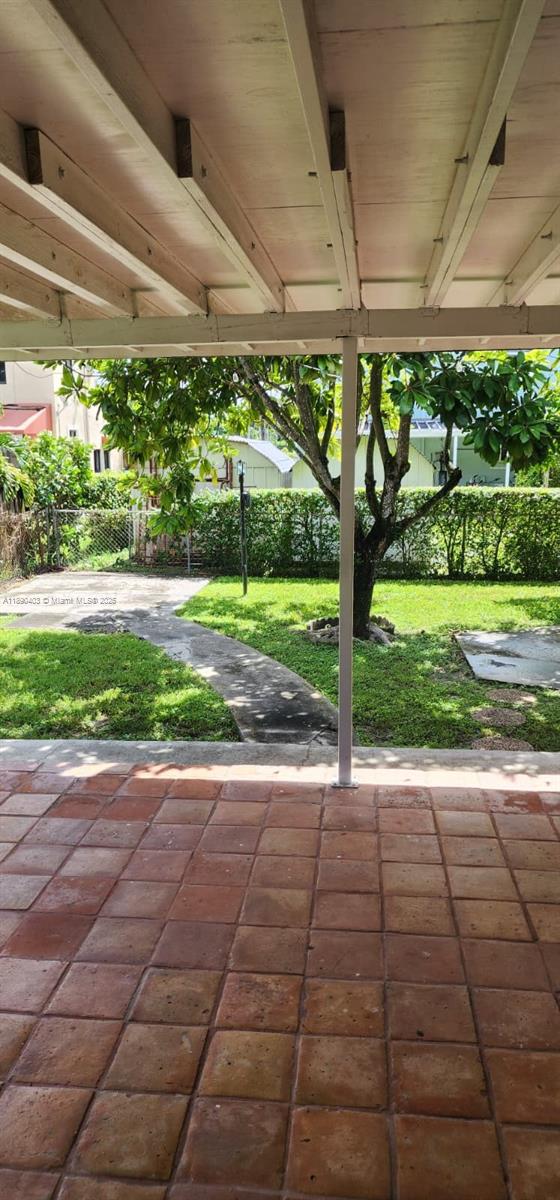 GABLES VIEW - Residential Income