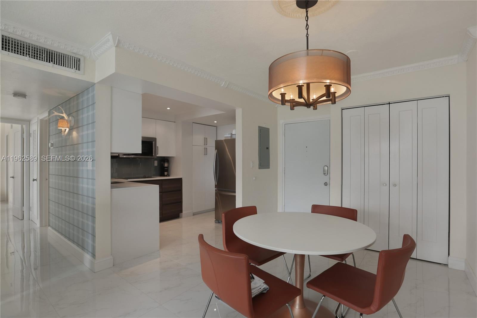 BAYVIEW CONDO - Residential