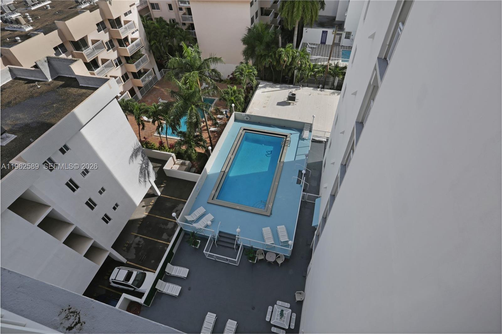 BAYVIEW CONDO - Residential