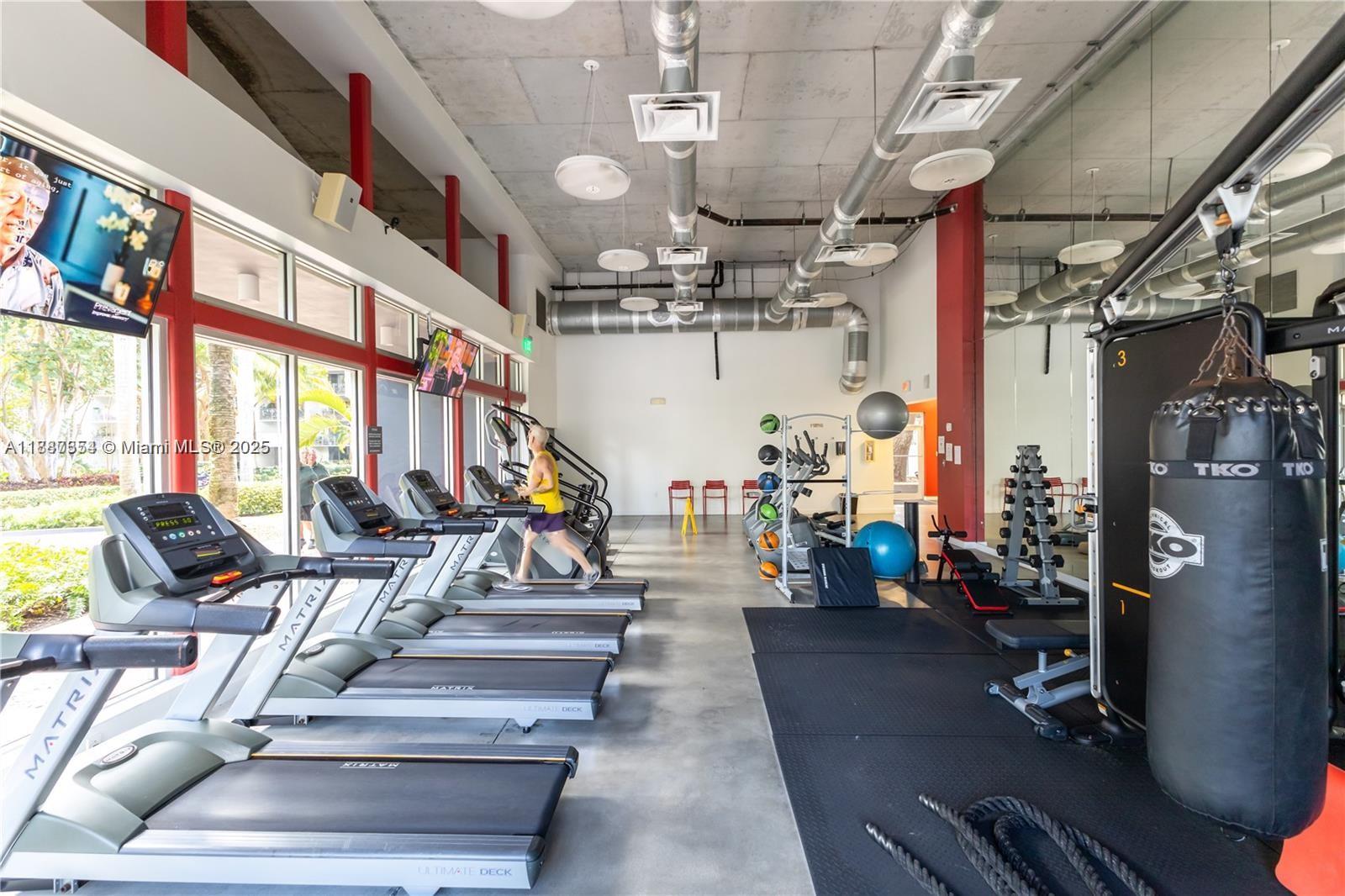 NIRVANA CONDO NO ONE COND - Residential