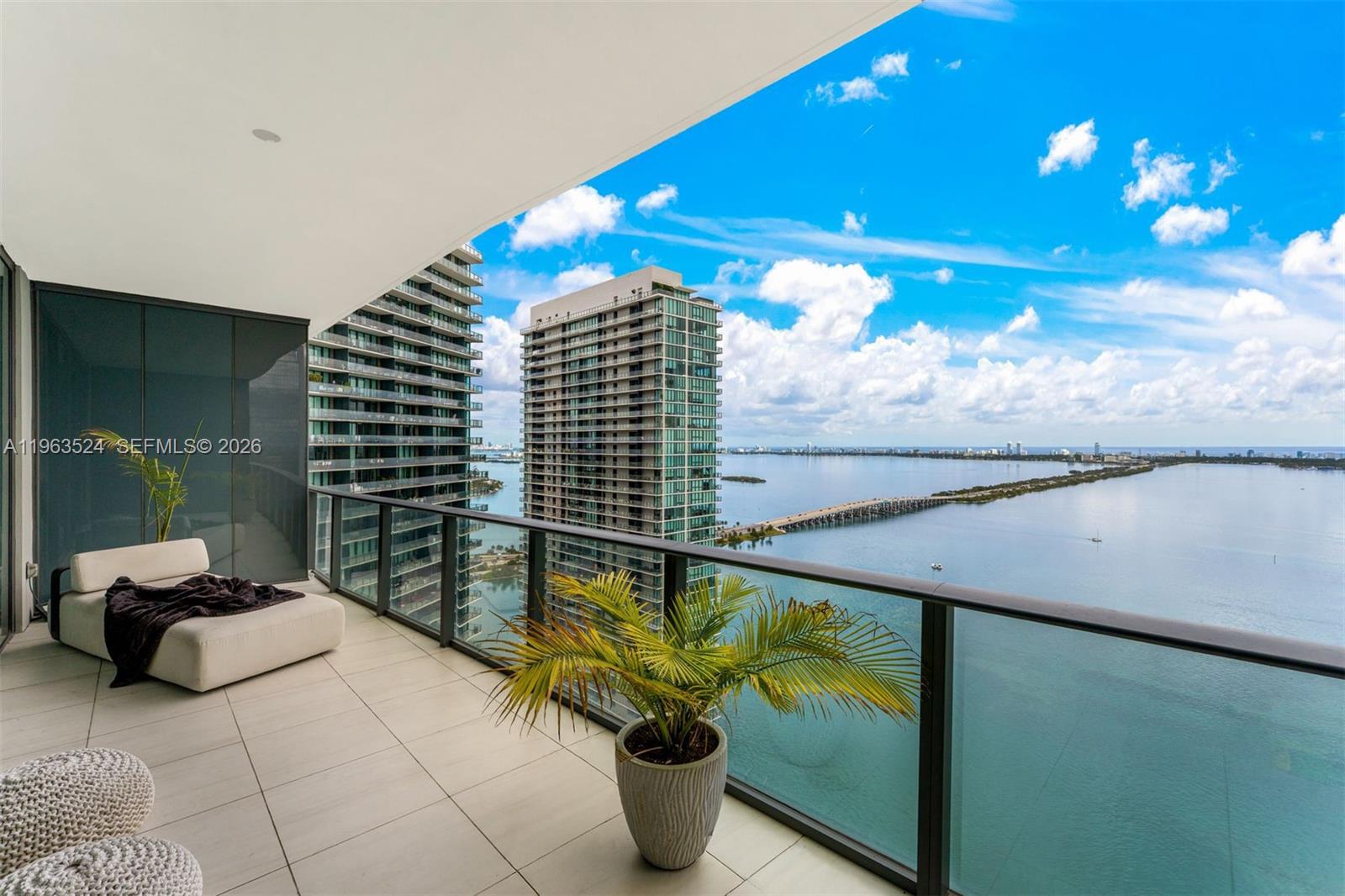 GRAN PARAISO - Residential