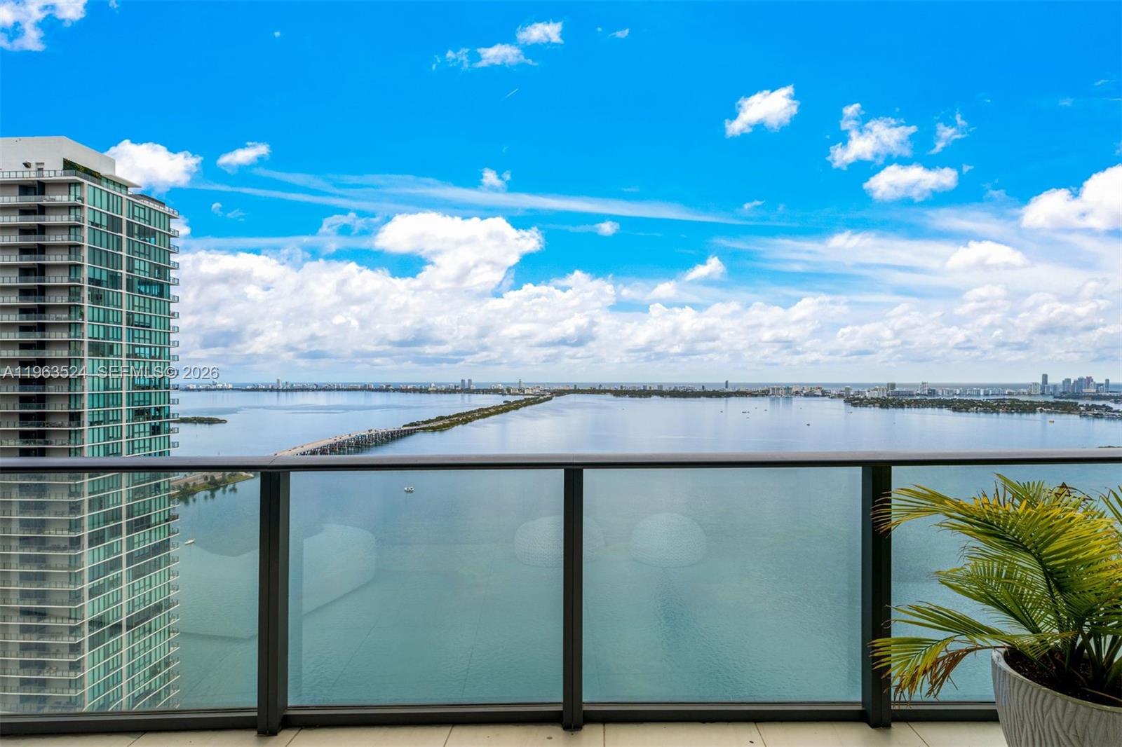 GRAN PARAISO - Residential