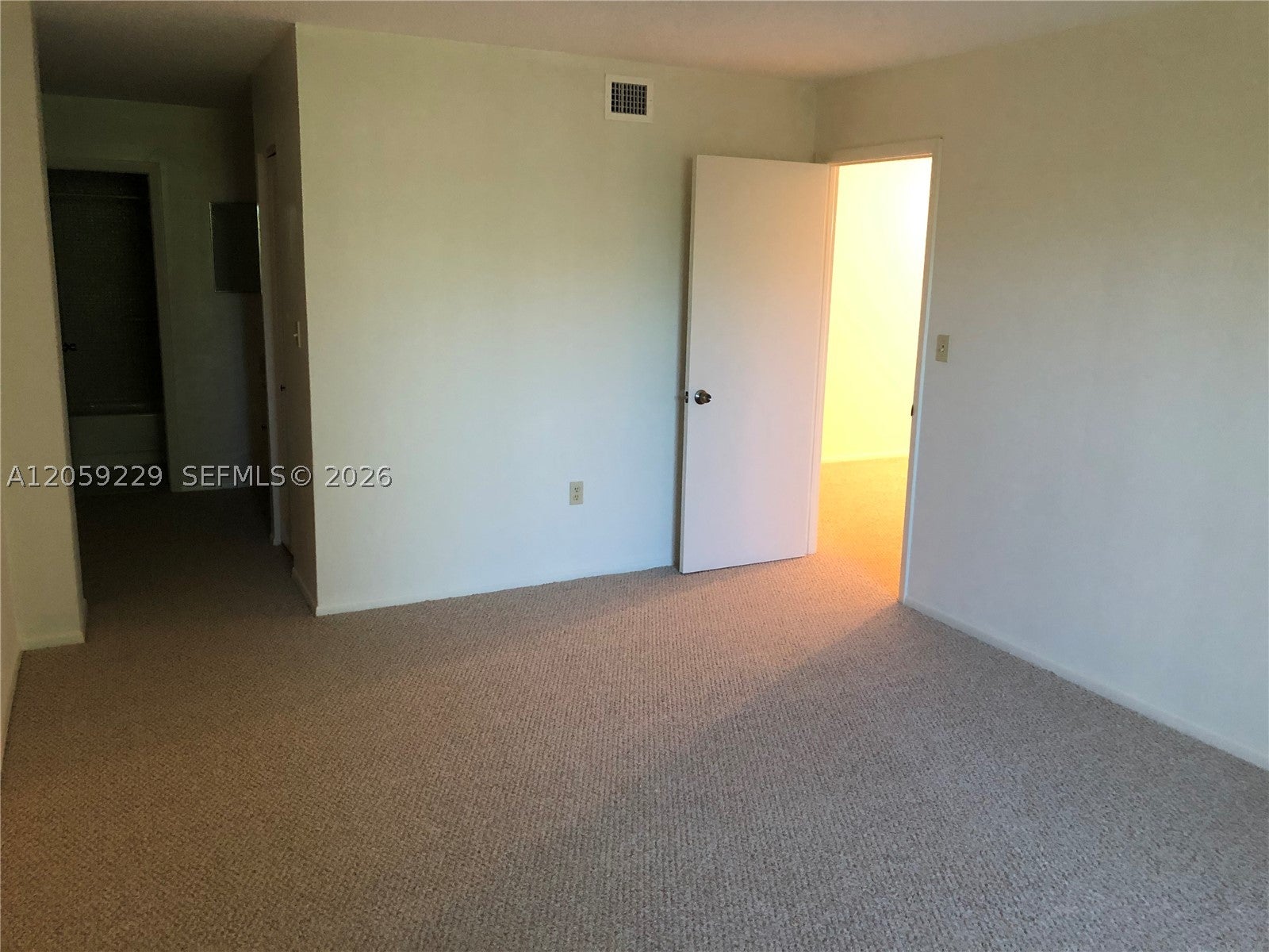 10852 N Kendall Dr 316, Miami FL 33176