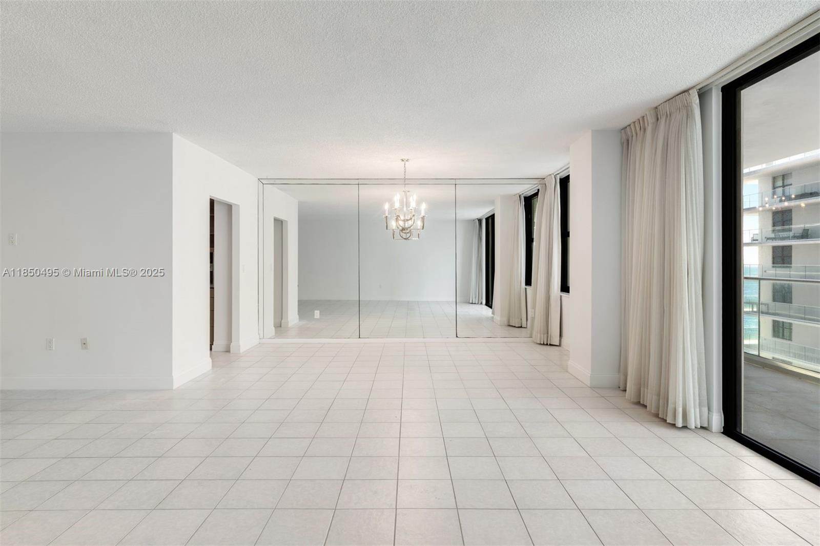 9801 Collins Ave 18H