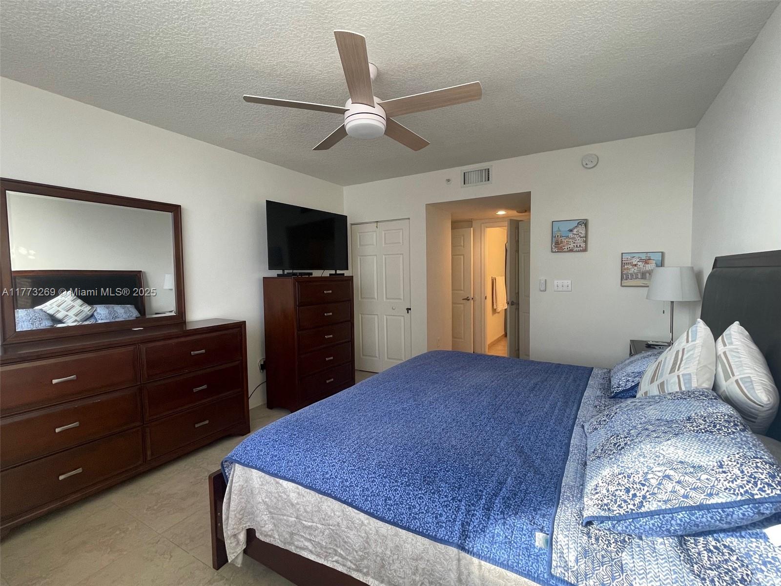 2080 OCEAN DRIVE CONDO - Residential Lease