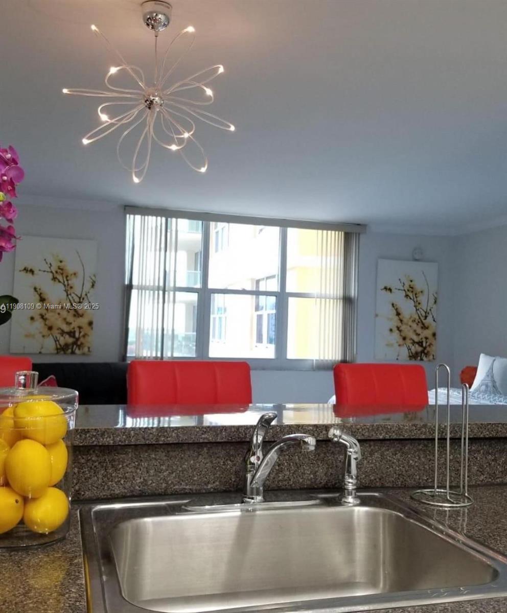 WAVE CONDO - Residential Lease