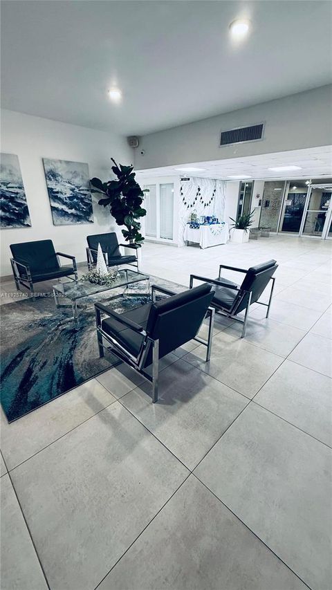 401 Golden Isles Dr 512 Hallandale Beach FL 33009