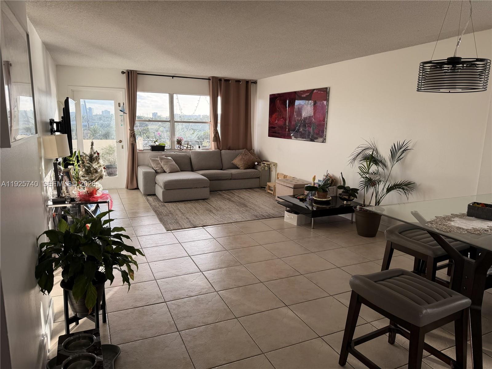 OCEAN VIEW TOWERS CONDO - Residential