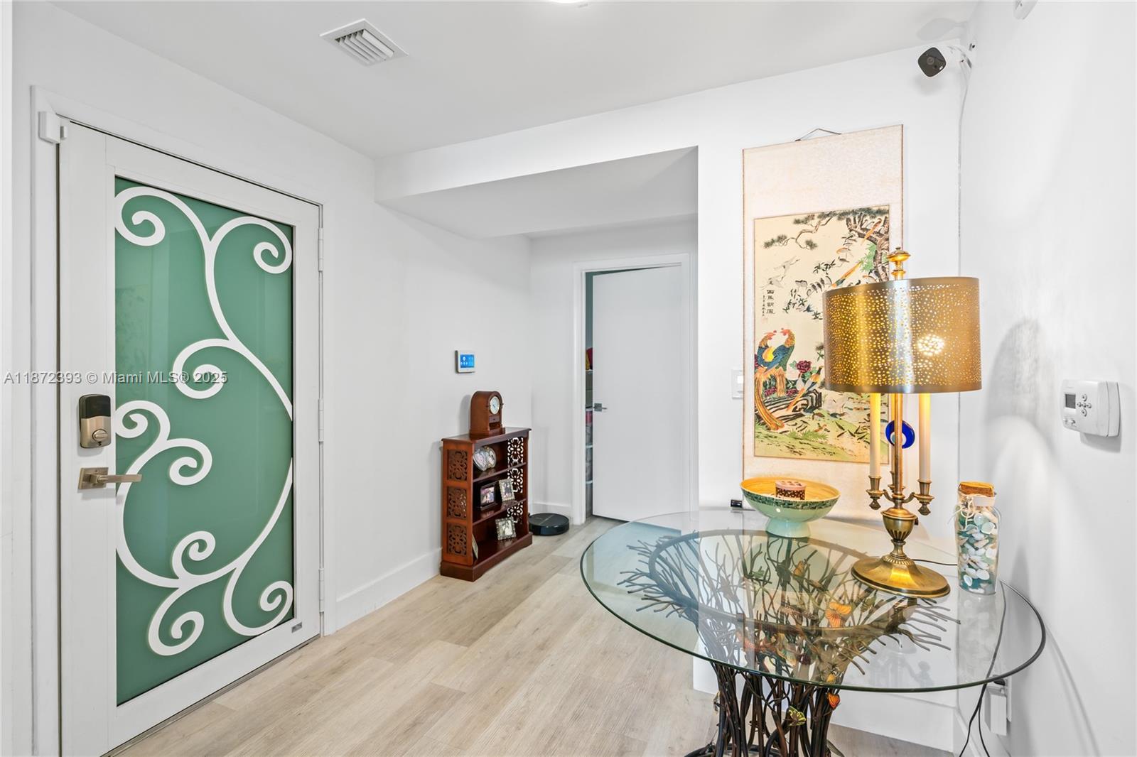 BAY HOUSE MIAMI CONDO - Residential