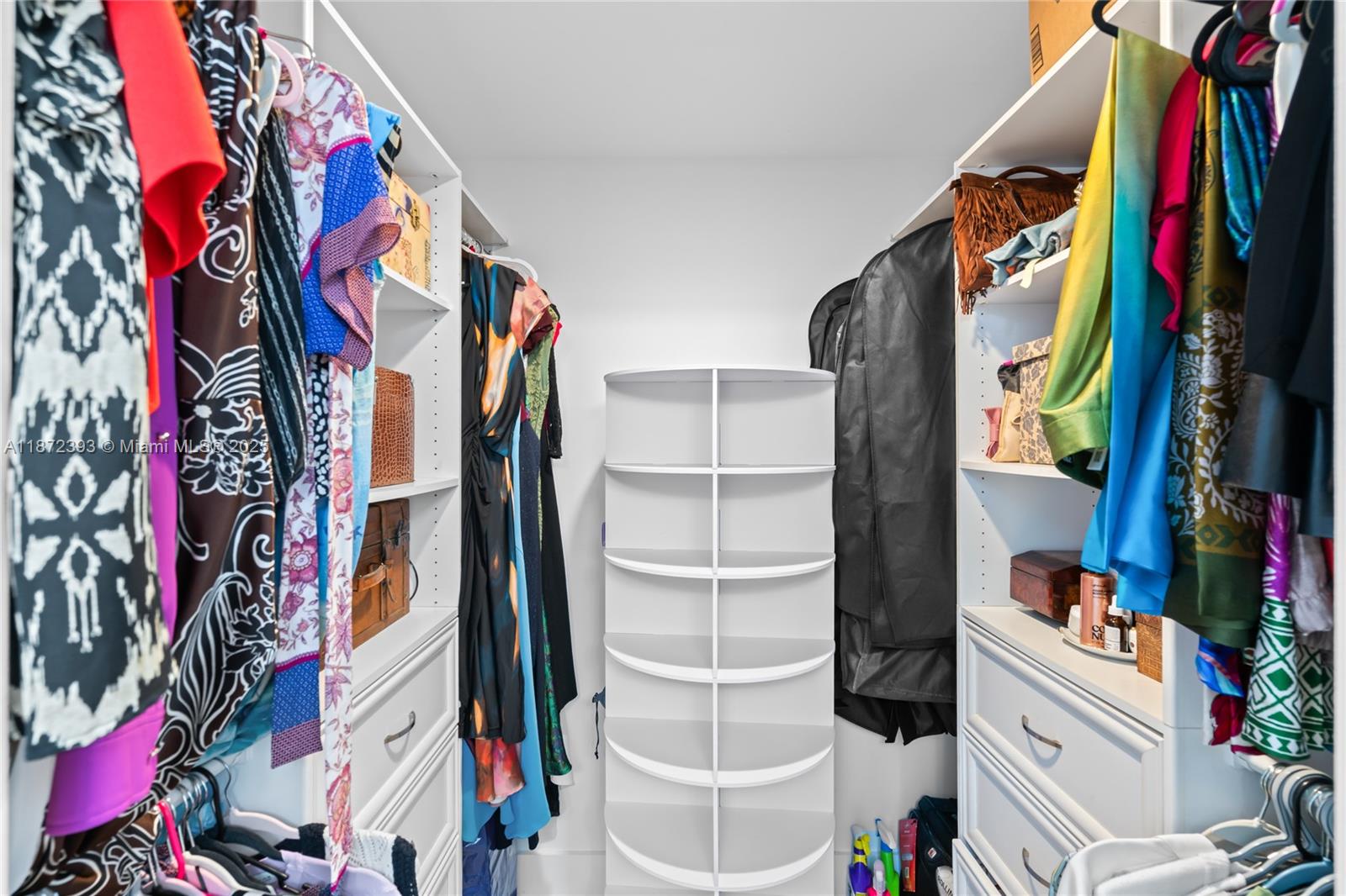 BAY HOUSE MIAMI CONDO - Residential