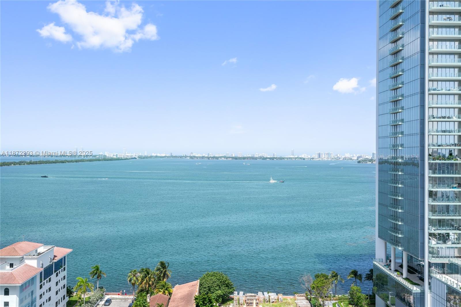 BAY HOUSE MIAMI CONDO - Residential