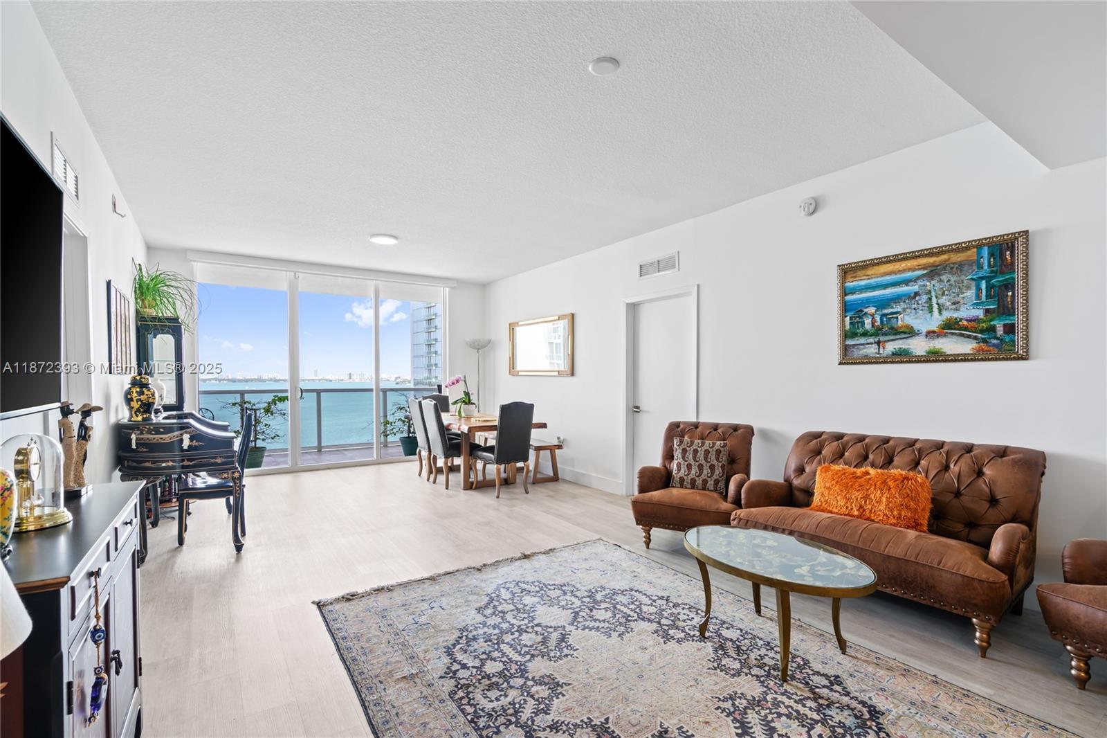 BAY HOUSE MIAMI CONDO - Residential