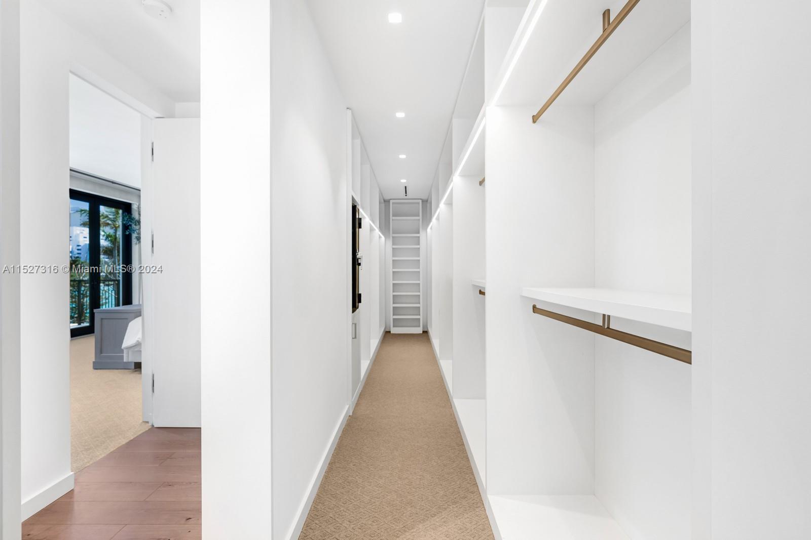 INDIAN CREEK SUB - Residential