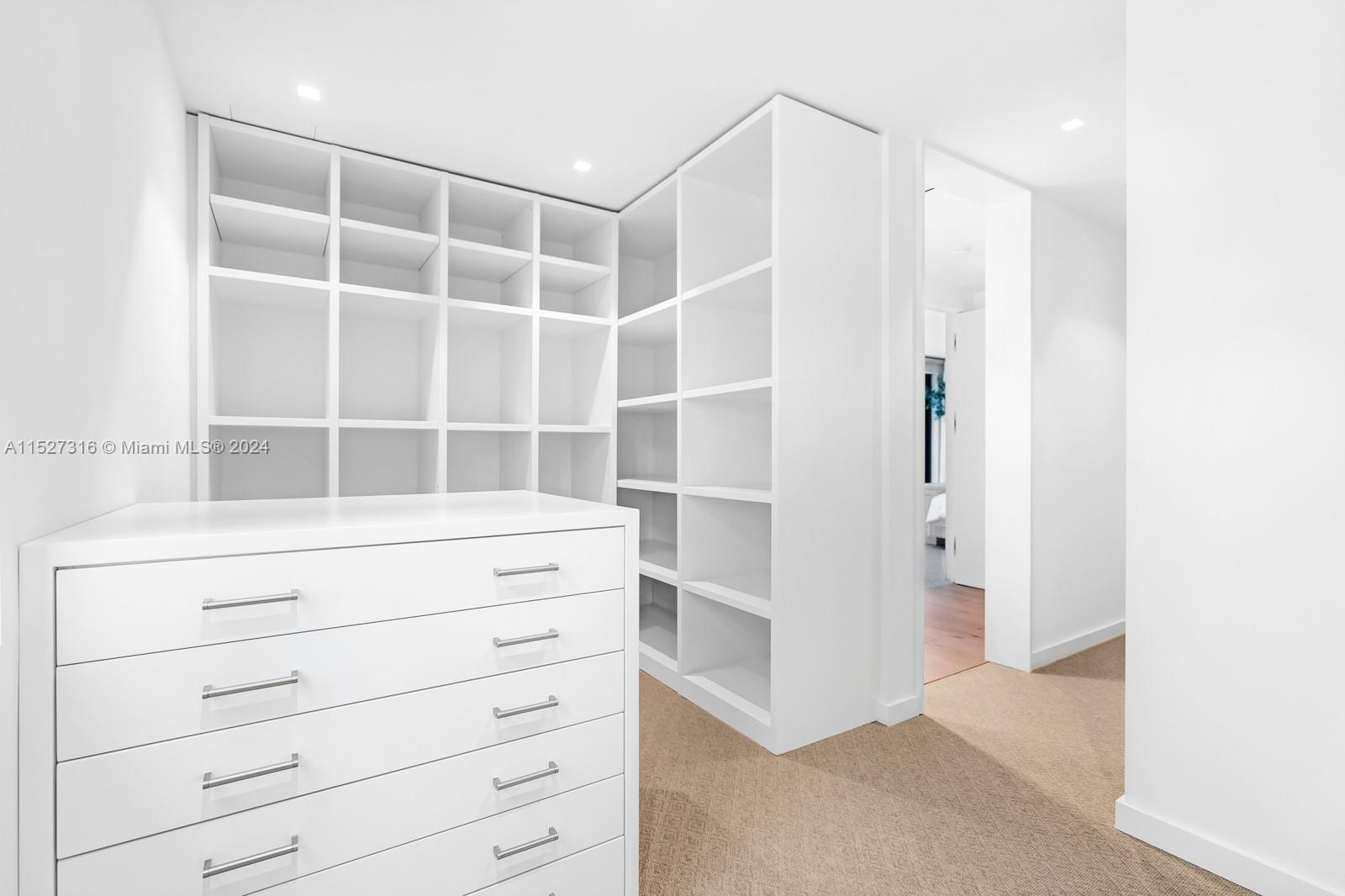 INDIAN CREEK SUB - Residential