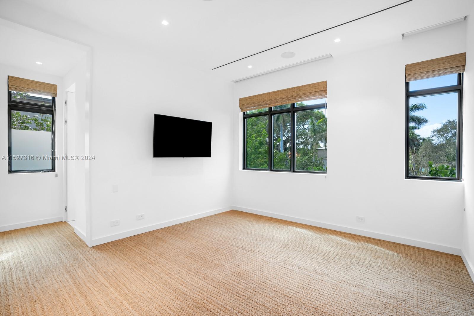 INDIAN CREEK SUB - Residential