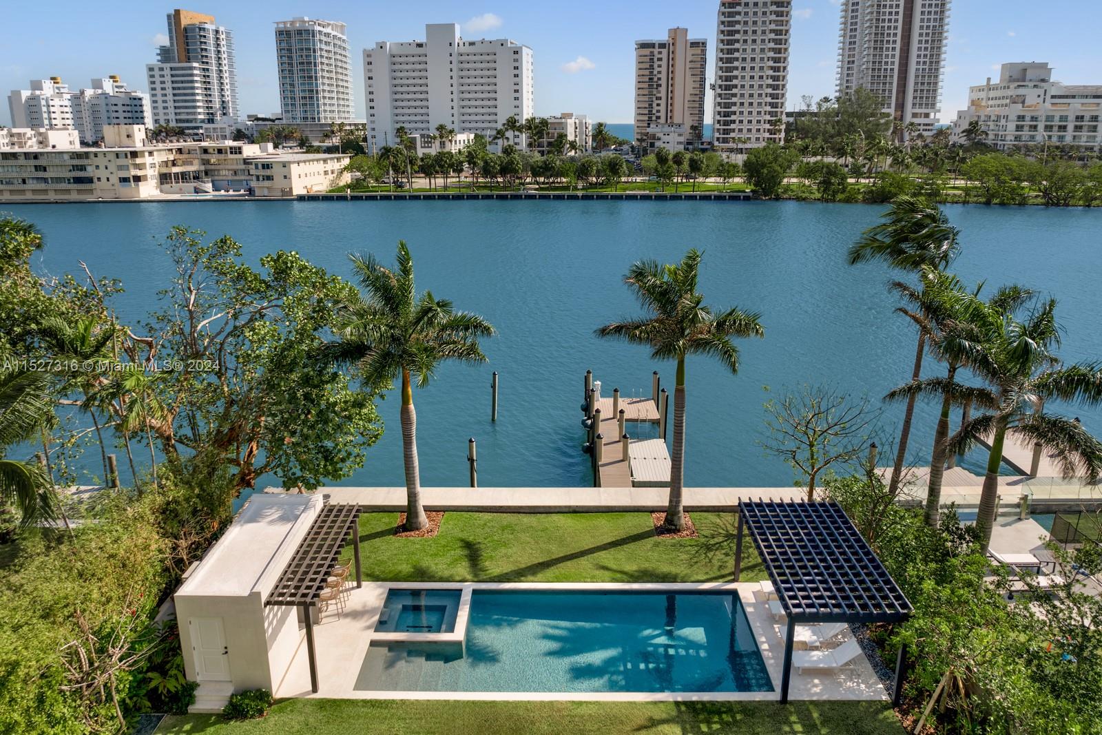 INDIAN CREEK SUB - Residential