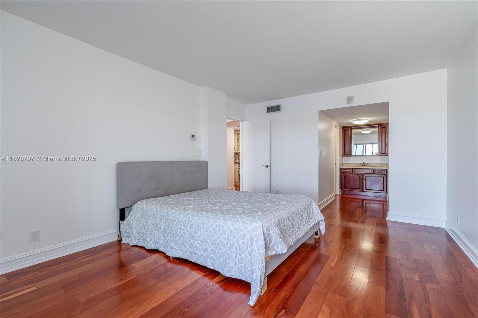 RIVERS BEND CONDO - Residential