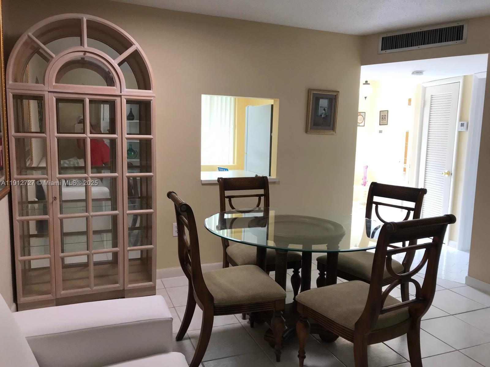 ROLLING GREEN CONDO G - Residential