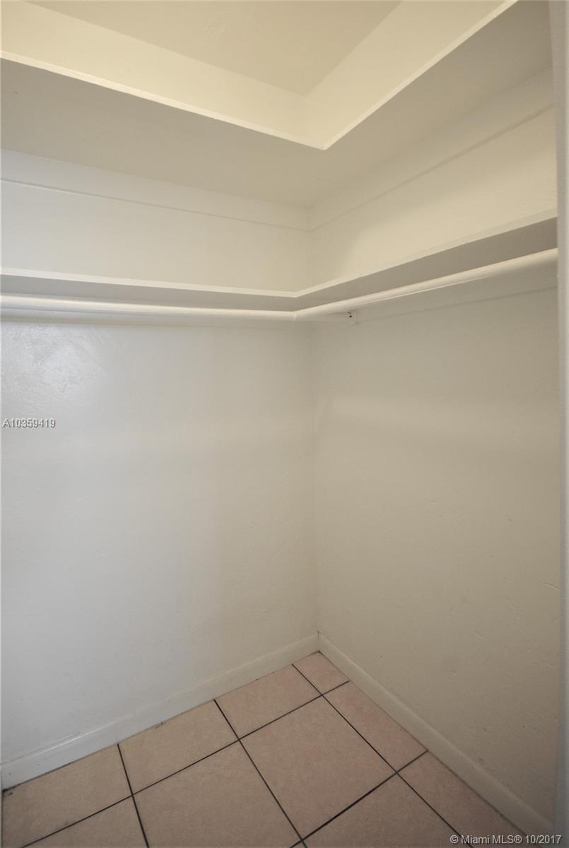 Ocean Beach Add - Residential Lease