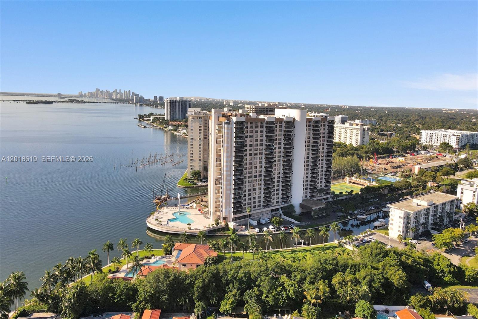 CRICKET CLUB CONDO - Residential