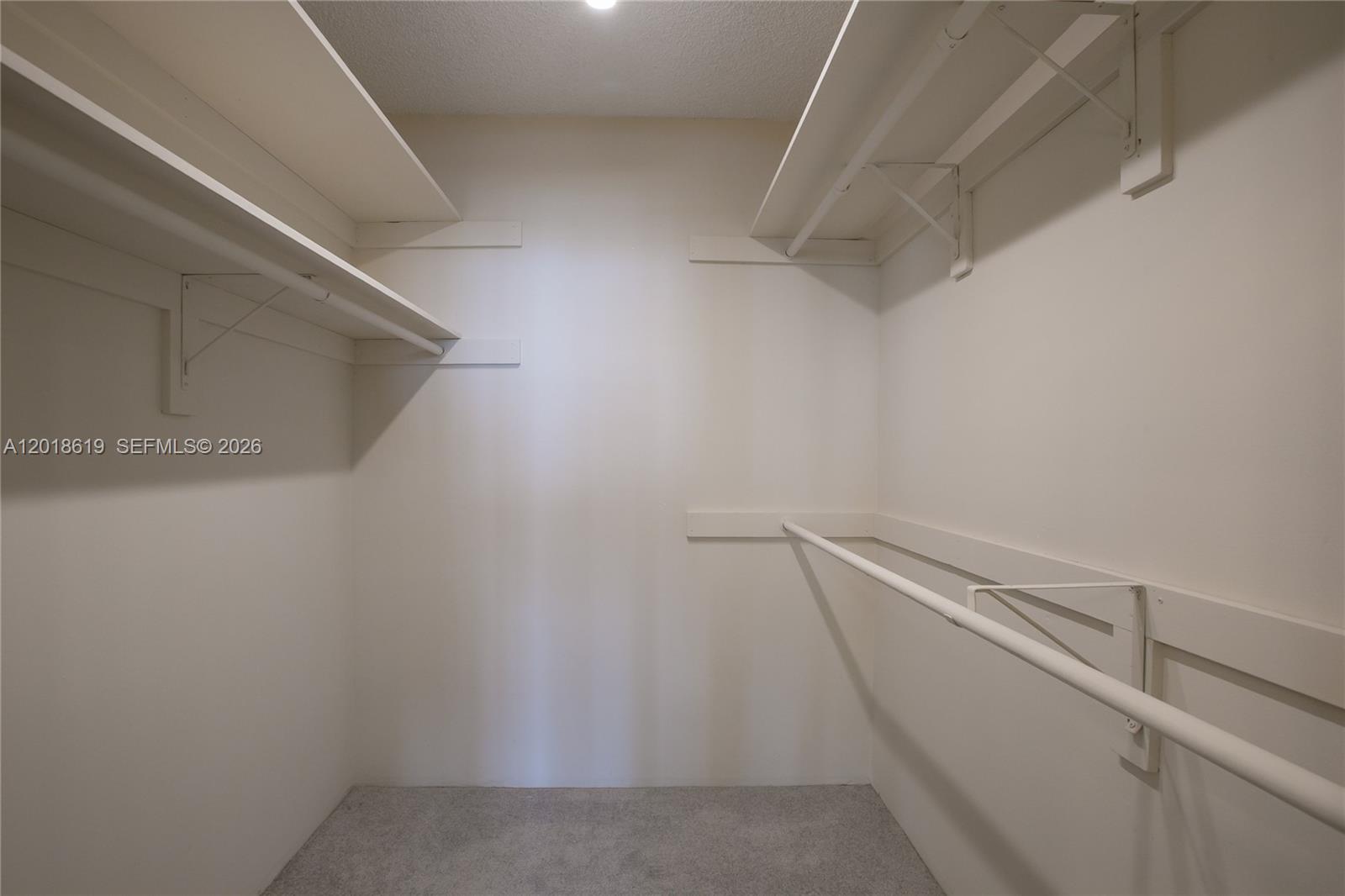 CRICKET CLUB CONDO - Residential