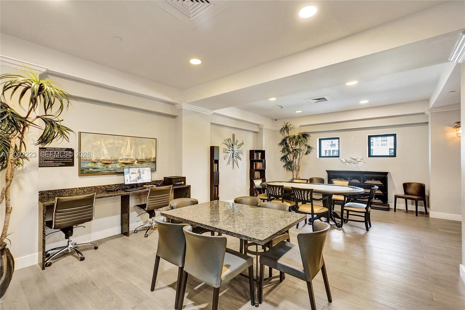 WAVE CONDO - Residential Lease