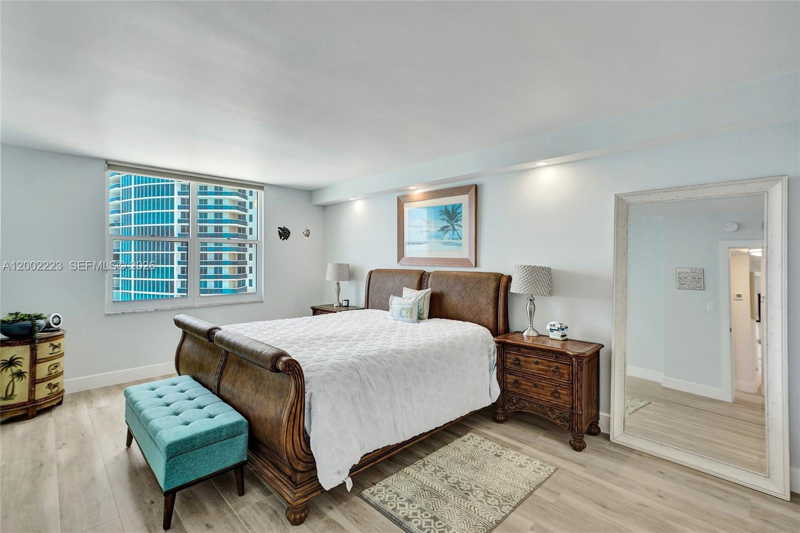 WAVE CONDO - Residential Lease