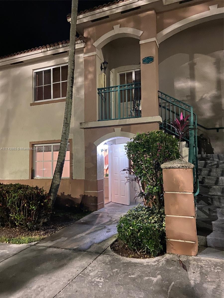 Rental Property at 1270 Se 31st Ct 102-35, Homestead, Miami-Dade County, Florida - Bedrooms: 2 
Bathrooms: 2  - $2,000 MO.