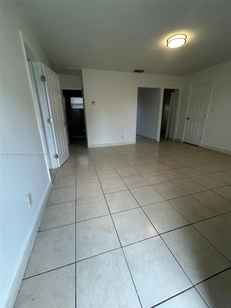 2780 NW 14th St 2