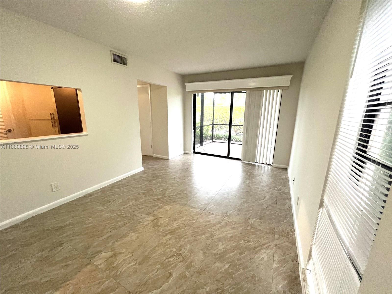 VIZCAYA GARDENS CONDOMINI - Residential Lease