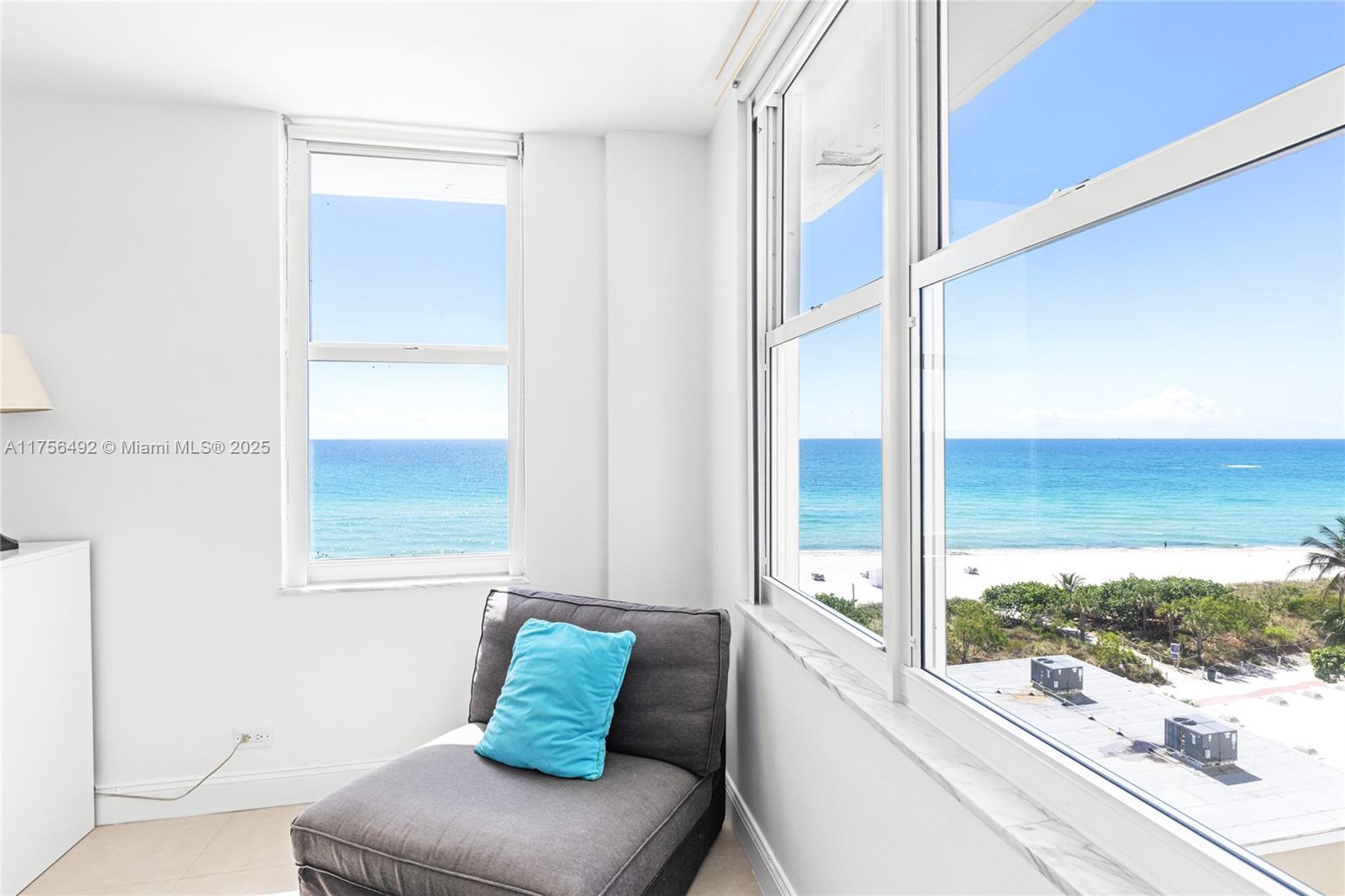 THE PAVILION CONDO - Residential