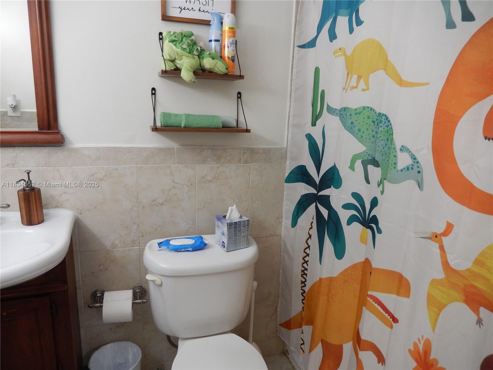 MIAMI LAKES LOCH LOMOND E - Residential Lease