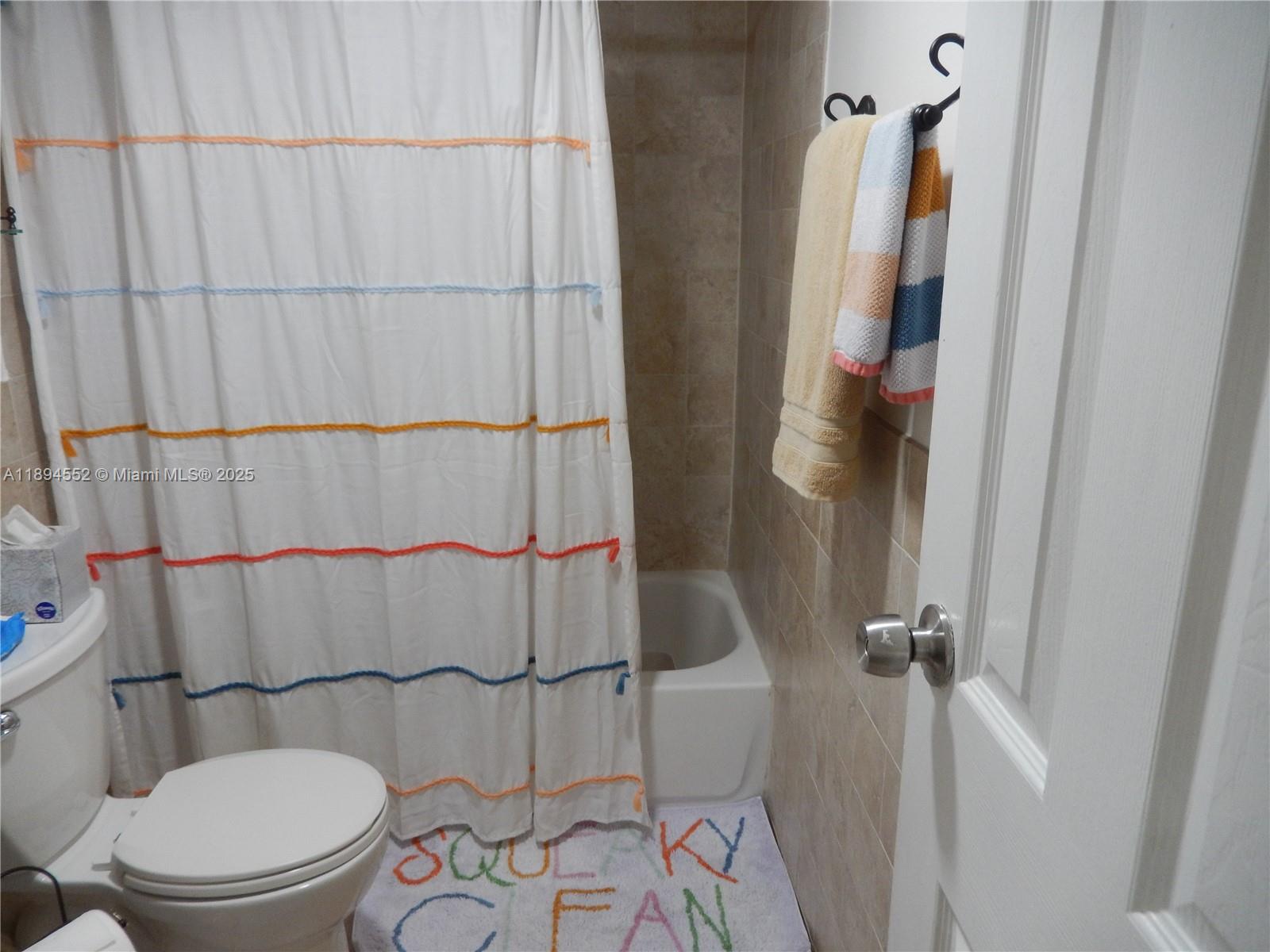 MIAMI LAKES LOCH LOMOND E - Residential Lease